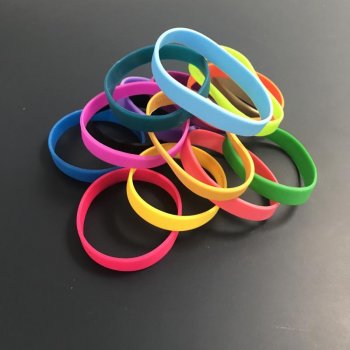36 Pack Inspirational Rubber Bracelets, Motivational Silicone Wristbands,  Tie Dye Party Favors for Kids and Adults - Walmart.com